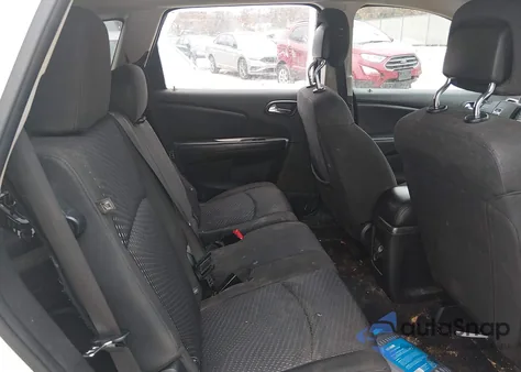 2020 Dodge Journey Se Value from USA, damaged, VIN 3C4PDCAB2LT250805